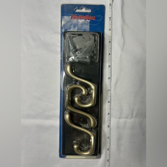 Richelieu Utility Hangers Wall Mounted - Picture 7 of 7